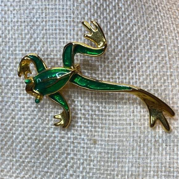 Vintage 1960s Pin Gold Enamel Frog Brooch 2”x 2” - Picture 4 of 10